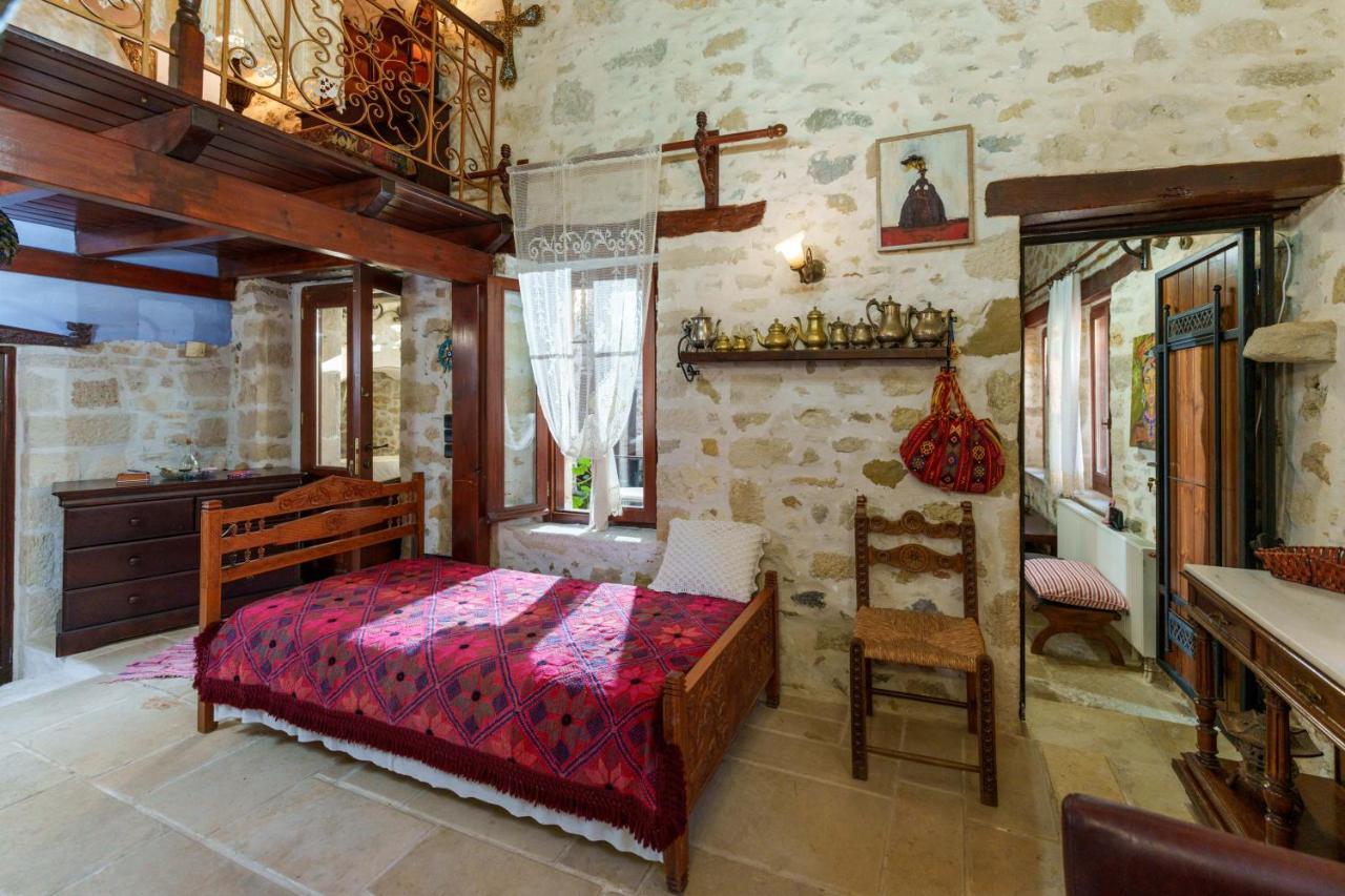 Traditional Cretan Houses,Agios Myronas Esterno foto
