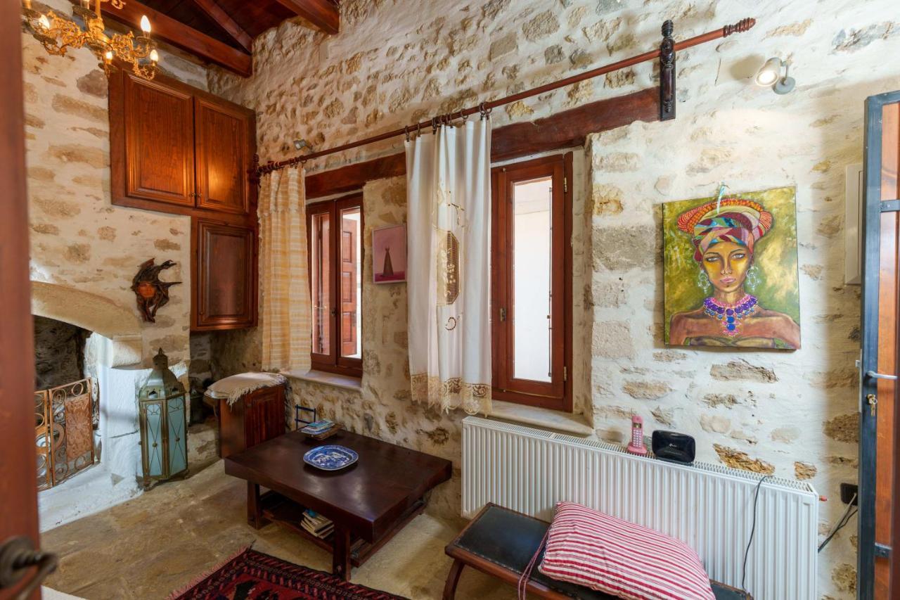 Traditional Cretan Houses,Agios Myronas Esterno foto