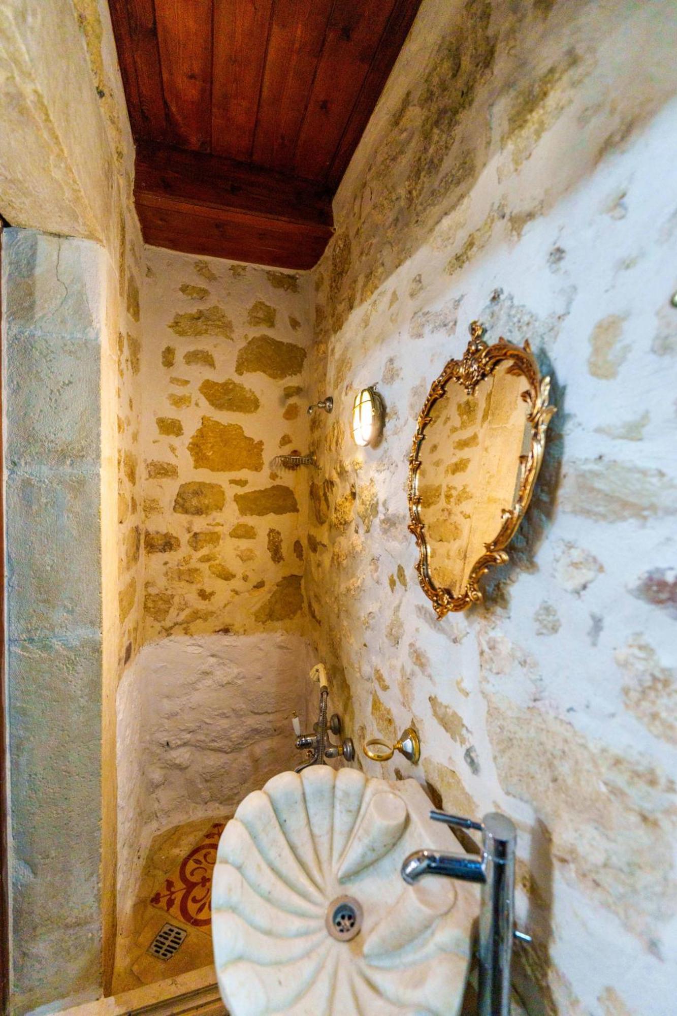 Traditional Cretan Houses,Agios Myronas Esterno foto