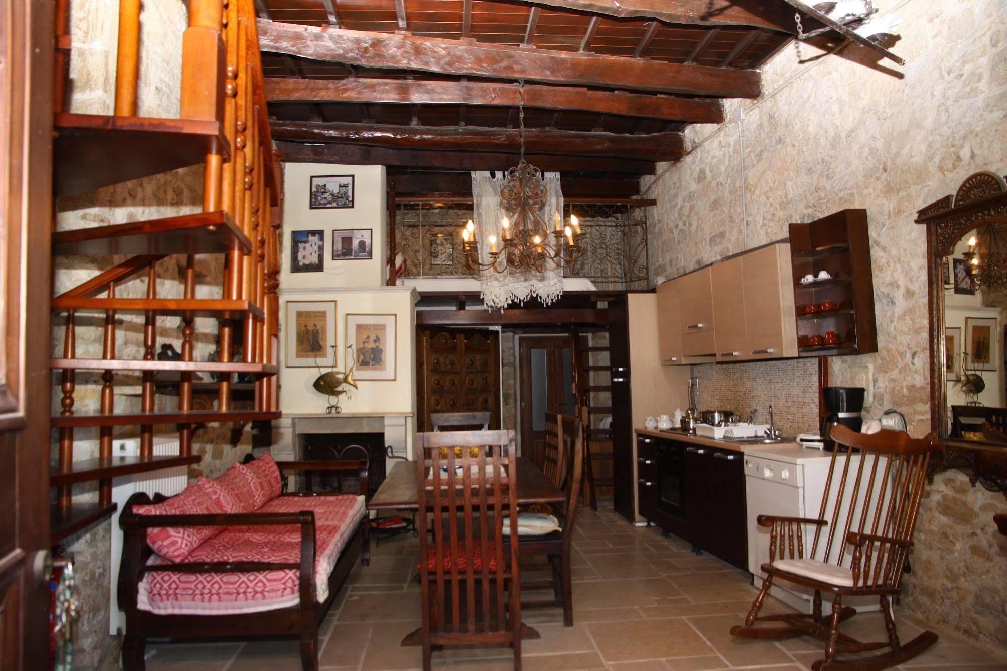 Traditional Cretan Houses,Agios Myronas Esterno foto
