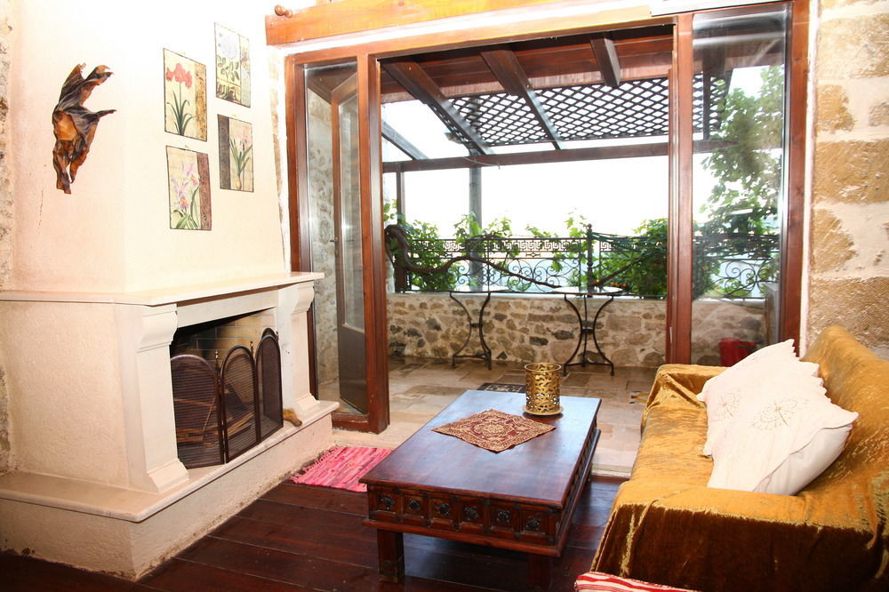 Traditional Cretan Houses,Agios Myronas Esterno foto